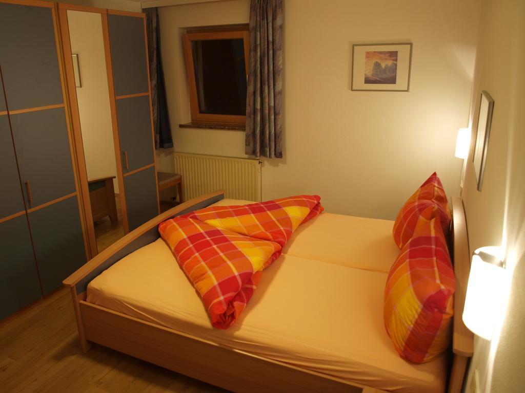 Ferienwohnungen Sommavilla Fulpmes Room photo